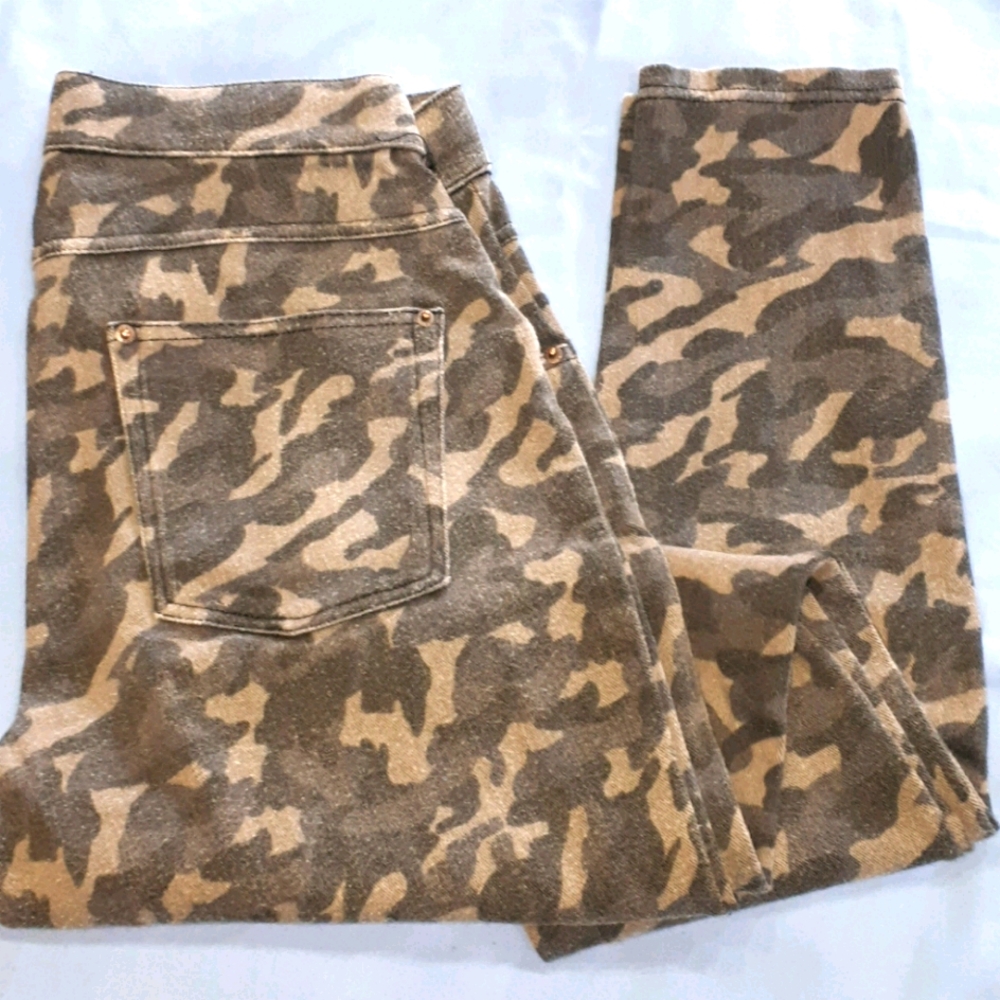 HUE Jeggings